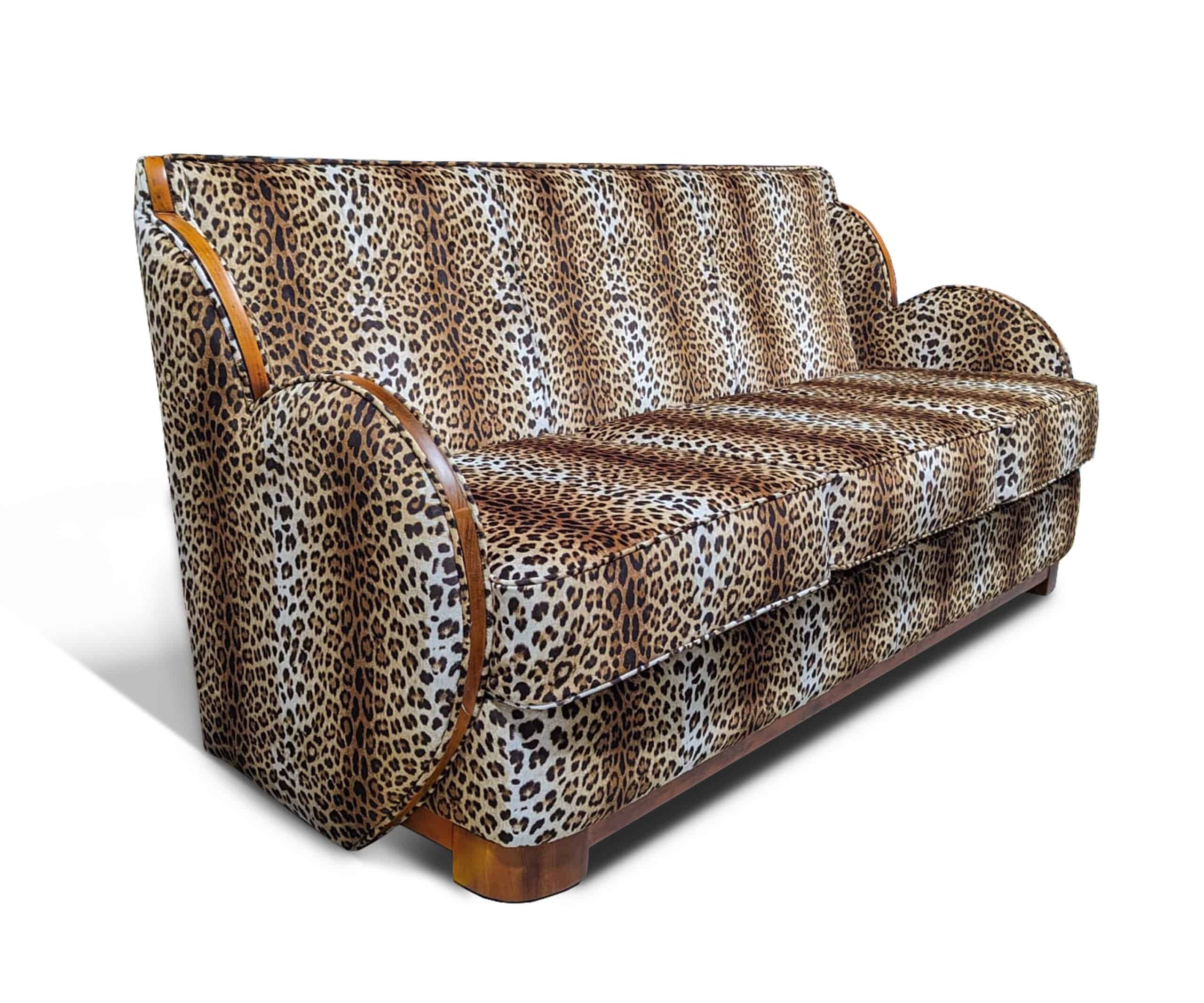 3 seater side facing scaled